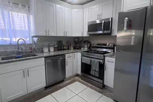 4681 Cherry Rd, West Palm Beach, FL 33417 - Photo 8