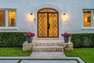 1544 Plasentia Ave, Coral Gables, FL 33134 - Photo 4