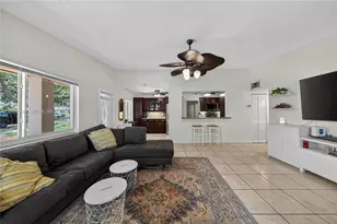 211 S 57th Way, Hollywood, FL 33023 - Photo 12