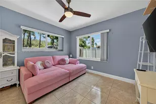 211 S 57th Way, Hollywood, FL 33023 - Photo 20