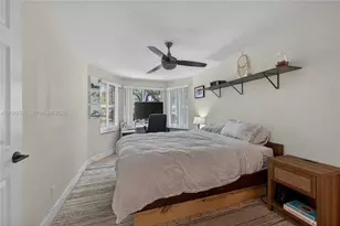 211 S 57th Way, Hollywood, FL 33023 - Photo 24