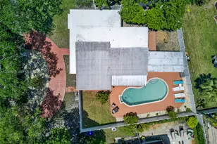 211 S 57th Way, Hollywood, FL 33023 - Photo 38