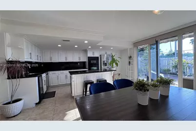 903 NE 27th Ave #903, Hallandale Beach, FL 33009 - Photo 32