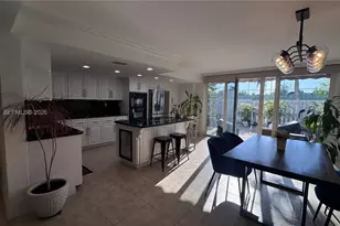 903 NE 27th Ave, Hallandale Beach, FL 33009 - Photo 6