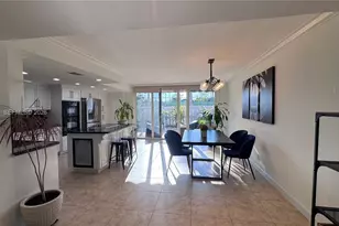 903 NE 27th Ave, Hallandale Beach, FL 33009 - Photo 32