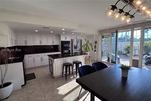 903 NE 27th Ave, Hallandale Beach, FL 33009 - Photo 26
