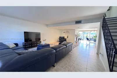 903 NE 27th Ave #903, Hallandale Beach, FL 33009 - Photo 24