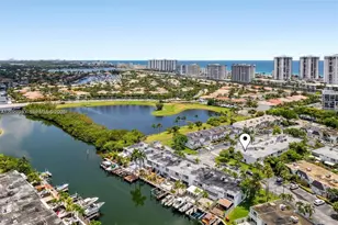 903 NE 27th Ave, Hallandale Beach, FL 33009 - Photo 48
