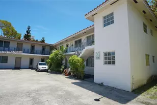 236 Madeira Ave, Coral Gables, FL 33134 - Photo 1