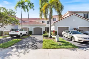 3796 San Simeon Cir, Weston, FL 33331 - Photo 2
