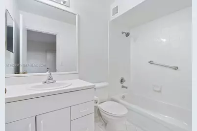 3796 San Simeon Cir #0, Weston, FL 33331 - Photo 16