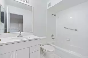 3796 San Simeon Cir, Weston, FL 33331 - Photo 16