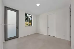 2100 S Miami Ave, Miami, FL 33129 - Photo 30