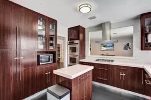 1912 NE 119th Rd, North Miami, FL 33181 - Photo 22