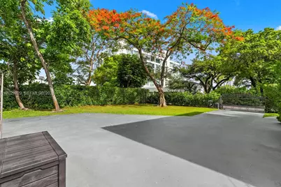 646 NE 81st St, Miami, FL 33138 - Photo 66
