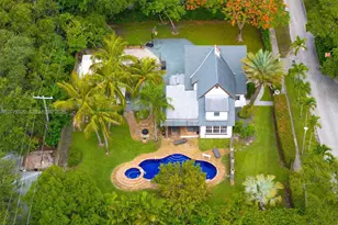 646 NE 81st St, Miami, FL 33138 - Photo 4