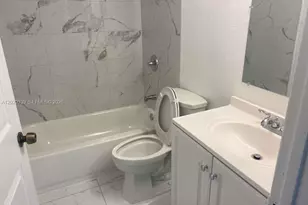 15346 SW 72nd St, Miami, FL 33193 - Photo 8