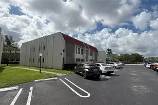 3199 Coral Hills Dr, Coral Springs, FL 33065 - Photo 2