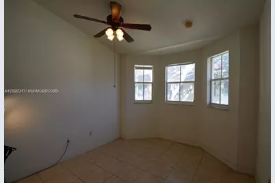 1661 SE 29th Ct #209, Homestead, FL 33035 - Photo 4
