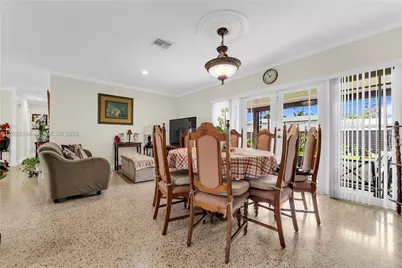 884 W 72nd Pl, Hialeah, FL 33014 - Photo 46