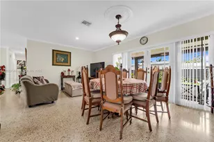 884 W 72nd Pl, Hialeah, FL 33014 - Photo 46