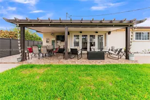 884 W 72nd Pl, Hialeah, FL 33014 - Photo 52