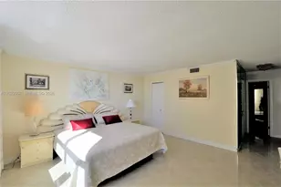 1865 S Ocean Dr, Hallandale Beach, FL 33009 - Photo 8
