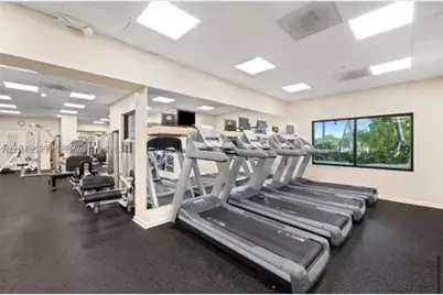 2333 Brickell Ave #1402, Miami, FL 33129 - Photo 28