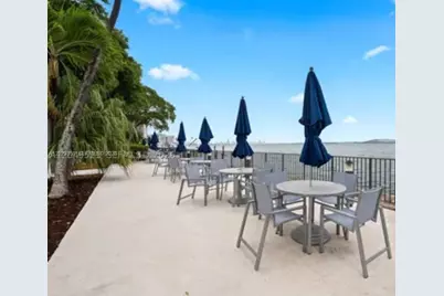2333 Brickell Ave #1402, Miami, FL 33129 - Photo 30