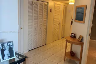 2333 Brickell Ave, Miami, FL 33129 - Photo 8