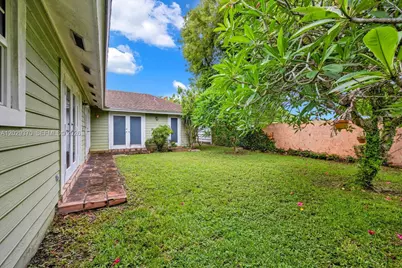 10344 SW 141st Ct, Miami, FL 33186 - Photo 22