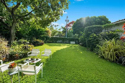 455 W Dilido Dr, Miami Beach, FL 33139 - Photo 12