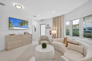 8109 Harding Ave, Miami Beach, FL 33141 - Photo 28