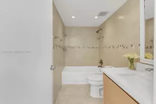 16518 NE 26th Ave, North Miami Beach, FL 33160 - Photo 12