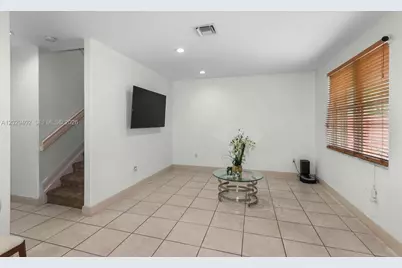 [Address not provided], Homestead, FL 33035 - Photo 6