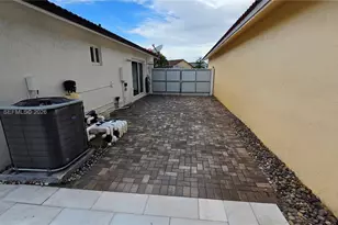 14484 SW 179th Ln, Miami, FL 33177 - Photo 32