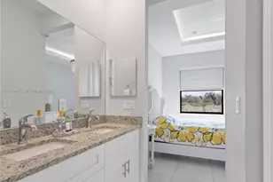 490 NW 37 Av, Naples, FL 34120 - Photo 8