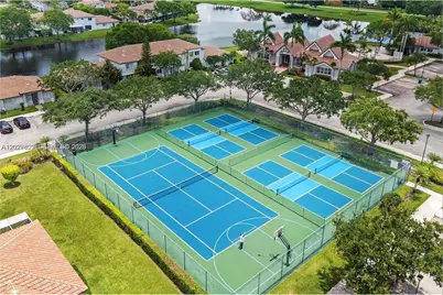 20831 NW 3rd Ct, Pembroke Pines, FL 33029 - Photo 36