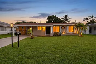 365 NW 46th St, Oakland Park, FL 33309 - Photo 2