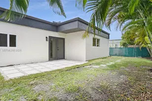 9661 NW 44th Ct, Sunrise, FL 33351 - Photo 40