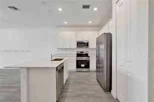 3777 Harborside Ave, Fort Pierce, FL 34946 - Photo 2