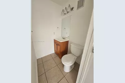 9375 Fontainebleau Blvd #L422, Miami, FL 33172 - Photo 8
