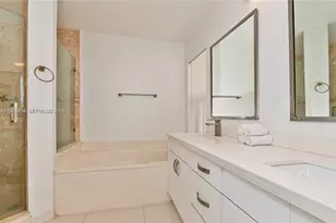 889 Sand Creek Cir, Weston, FL 33327 - Photo 14