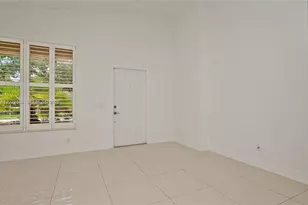889 Sand Creek Cir, Weston, FL 33327 - Photo 6