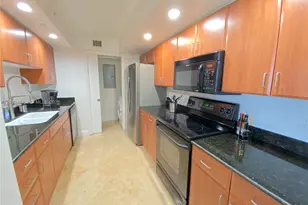 6917 Collins Ave, Miami Beach, FL 33141 - Photo 4