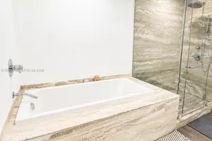 2900 NE 7th Ave, Miami, FL 33137 - Photo 26