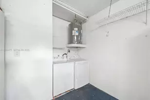 531 SW 176th Ave, Pembroke Pines, FL 33029 - Photo 28