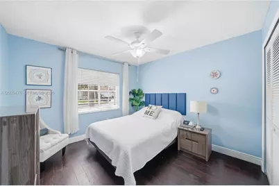 531 SW 176th Ave, Pembroke Pines, FL 33029 - Photo 24