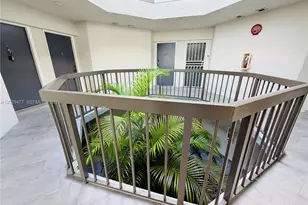 9429 Fontainebleau Blvd, Miami, FL 33172 - Photo 16