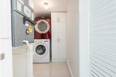 300 NW 42nd Ave #411, Miami, FL 33126 - Photo 14